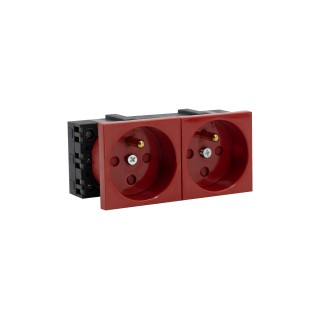 Gniazdo elektryczne DATA 45x90 mm, 2x2P+Z z blokadą, czerwone
