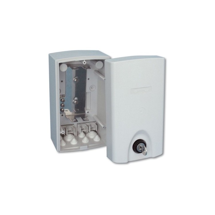 Box zewnętrzny KS20 natynkowy IP54 z zamkiem na 20